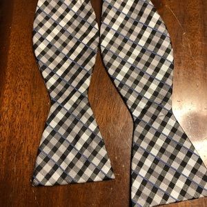 Men’s saddle bred bow tie